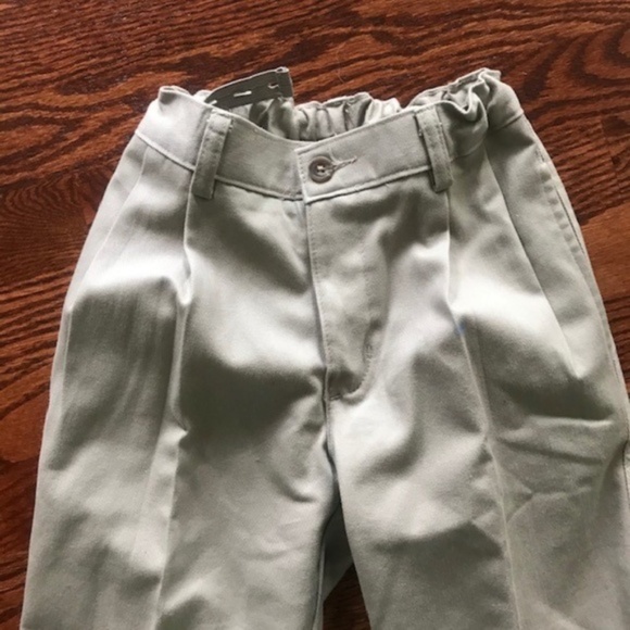 BOYS CHAPS SCHOOL-WEAR UNIFORM PLEATED FRONT ADJUSTABLE WAIST PANTS Sz 8 NEW NWT - Picture 2 of 8